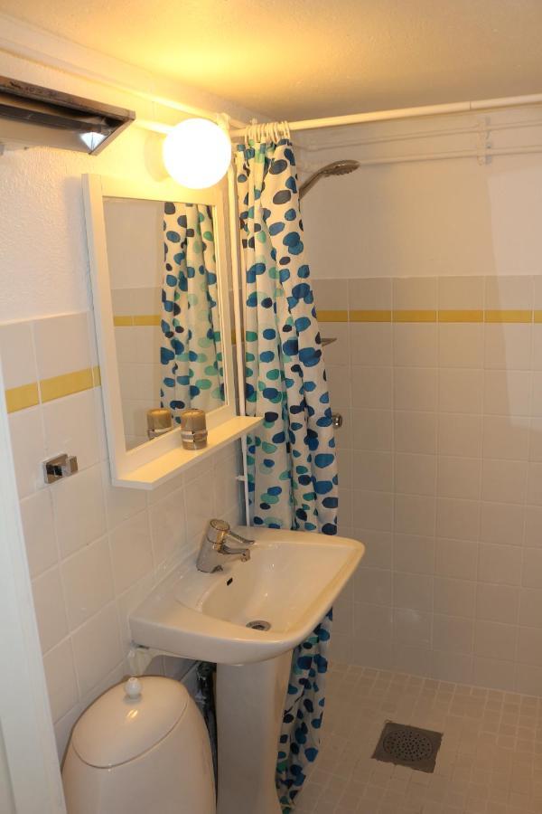 Nice Apartment With1 Bedroom Separate Living Room With A Sofa Bed And A Tiny Kitchen A Bathroom Located In Nordstrand Near By The Sea For 3 Guests With A Garden And Grill 5 Extra Guests With Extra Cost In The Cabin With Sea View Just Outside The Apar Осло Екстер'єр фото