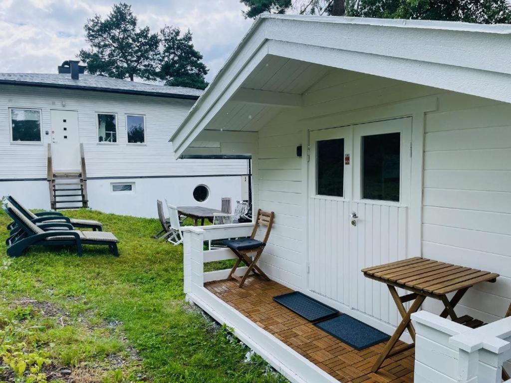Nice Apartment With1 Bedroom Separate Living Room With A Sofa Bed And A Tiny Kitchen A Bathroom Located In Nordstrand Near By The Sea For 3 Guests With A Garden And Grill 5 Extra Guests With Extra Cost In The Cabin With Sea View Just Outside The Apar Осло Екстер'єр фото